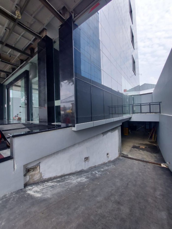 Gedung dijual di Warung Buncit Pancoran Jakarta Selatan